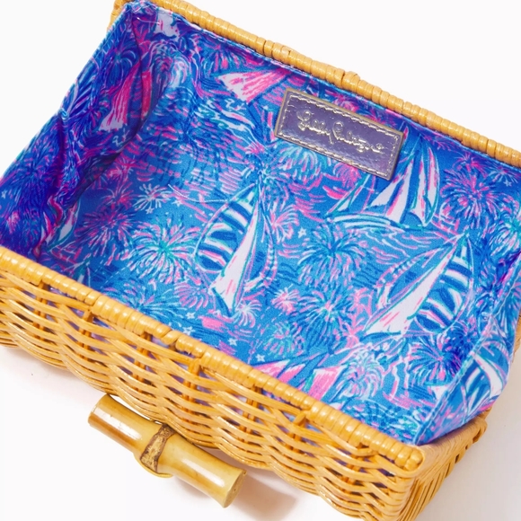 NWOT Lilly Pulitzer Wicker Case/ Purse/  Clutch - Picture 4 of 6